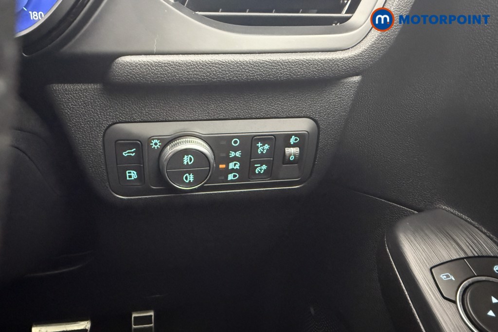 Ford Kuga St-Line X Edition Automatic Petrol Plug-In Hybrid SUV - Stock Number (1571886) - 13th supplementary image