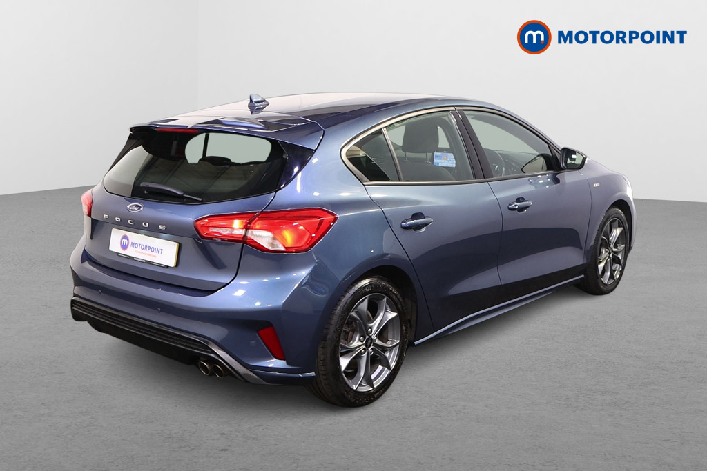 Ford Focus St-Line Manual Petrol Hatchback - Stock Number (1571937) - Drivers side rear corner