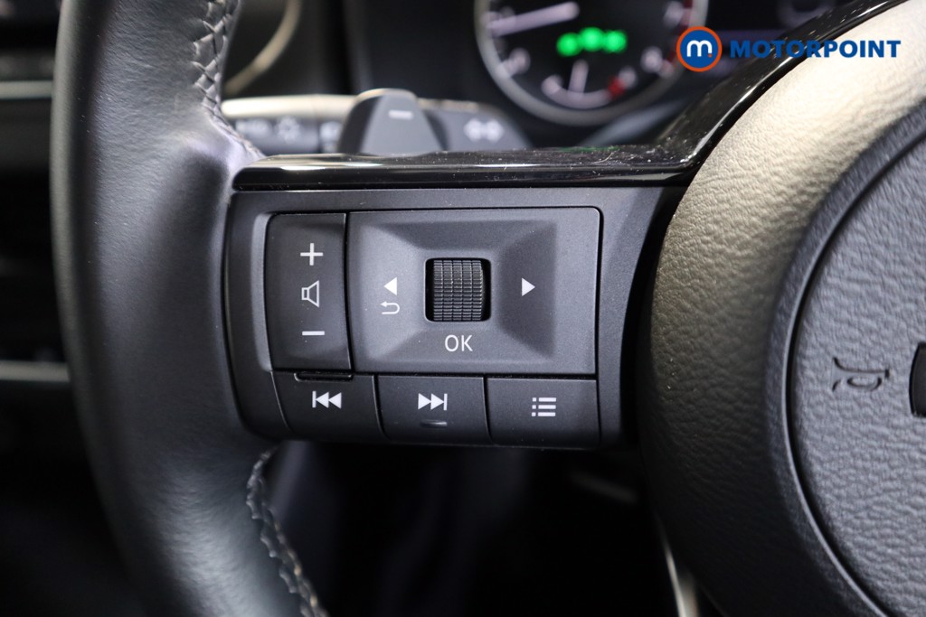 Nissan Qashqai Acenta Premium Automatic Petrol SUV - Stock Number (1571952) - 3rd supplementary image