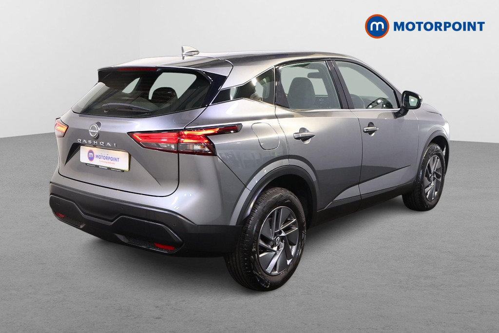 Nissan Qashqai Acenta Premium Automatic Petrol SUV - Stock Number (1571952) - Drivers side rear corner
