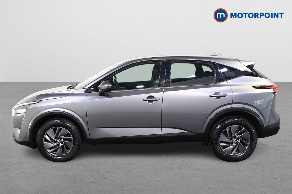 Nissan Qashqai Acenta Premium Automatic Petrol SUV - Stock Number (1571952) - Passenger side