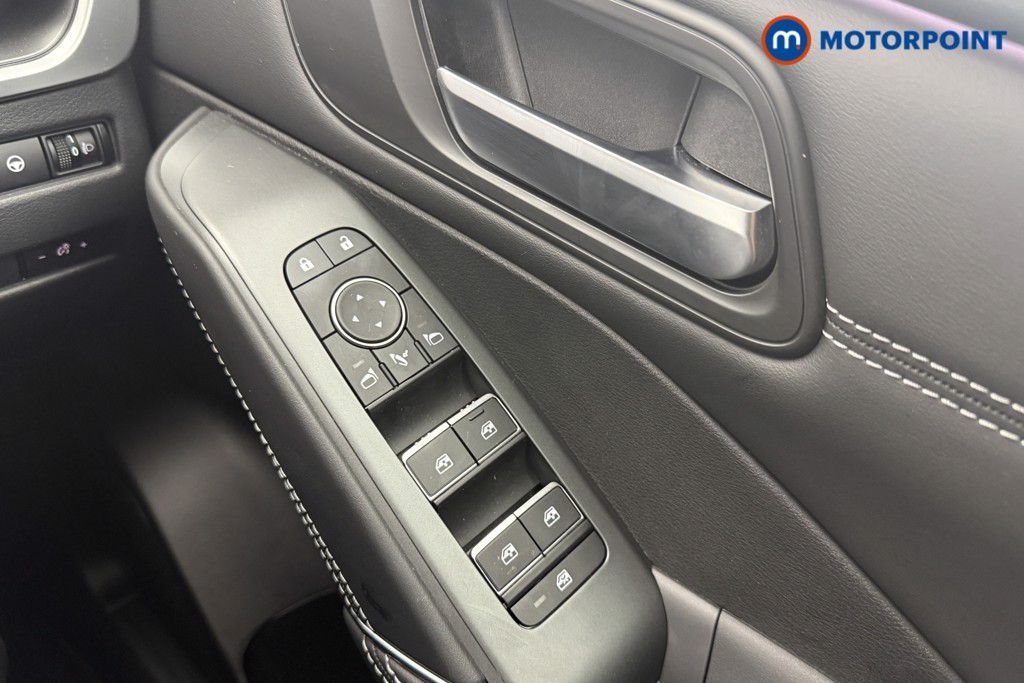 Nissan Qashqai N-Connecta Automatic Petrol SUV - Stock Number (1571996) - 11th supplementary image