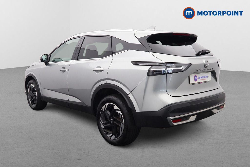 Nissan Qashqai N-Connecta Automatic Petrol SUV - Stock Number (1571996) - Passenger side rear corner