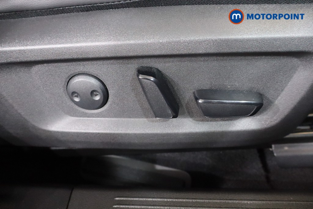 Nissan X-Trail Tekna Automatic Petrol-Electric Hybrid SUV - Stock Number (1572004) - 20th supplementary image