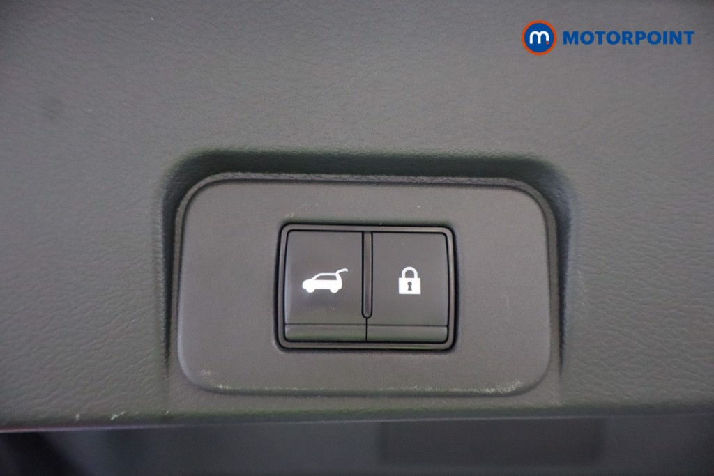 Nissan X-Trail Tekna Automatic Petrol-Electric Hybrid SUV - Stock Number (1572004) - 28th supplementary image