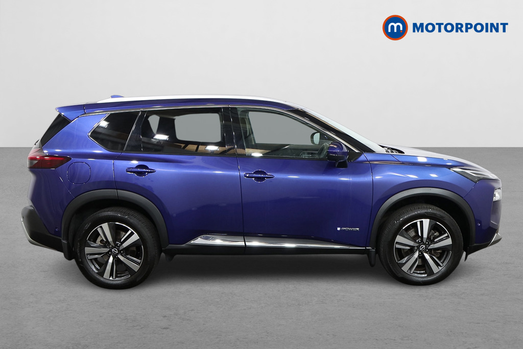 Nissan X-Trail Tekna Automatic Petrol-Electric Hybrid SUV - Stock Number (1572004) - Drivers side