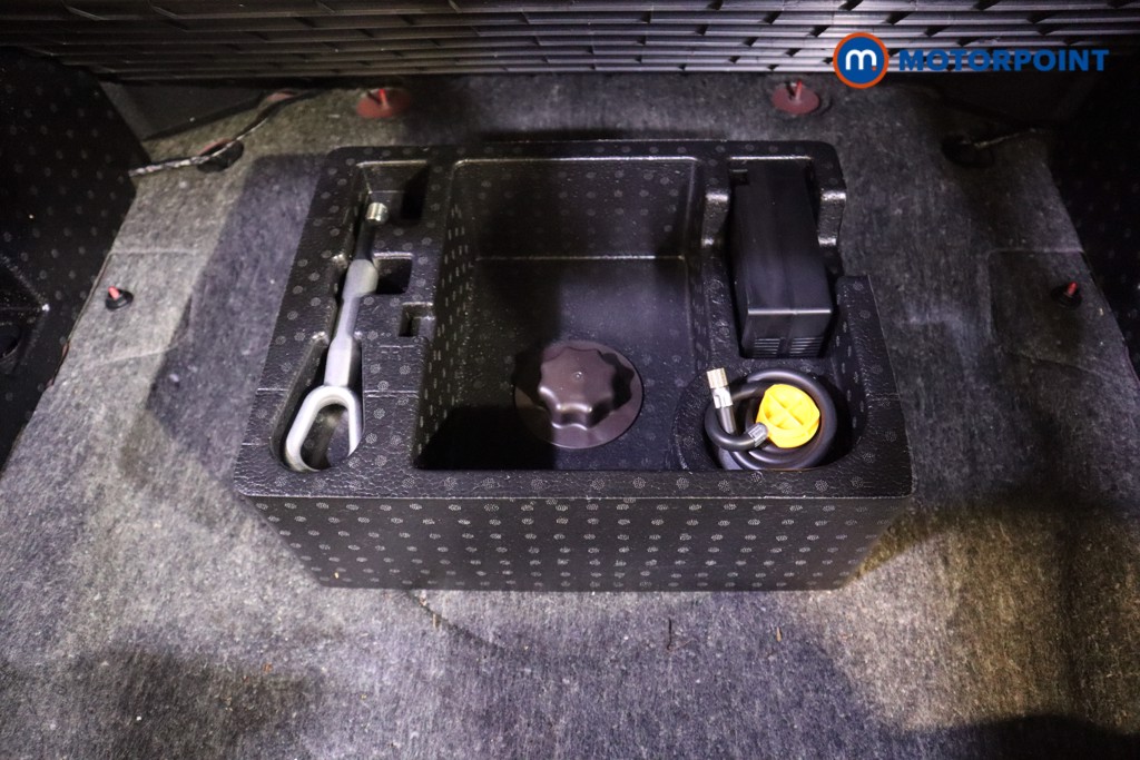 Mg Motor Uk HS Trophy Automatic Petrol SUV - Stock Number (1572103) - 32nd supplementary image