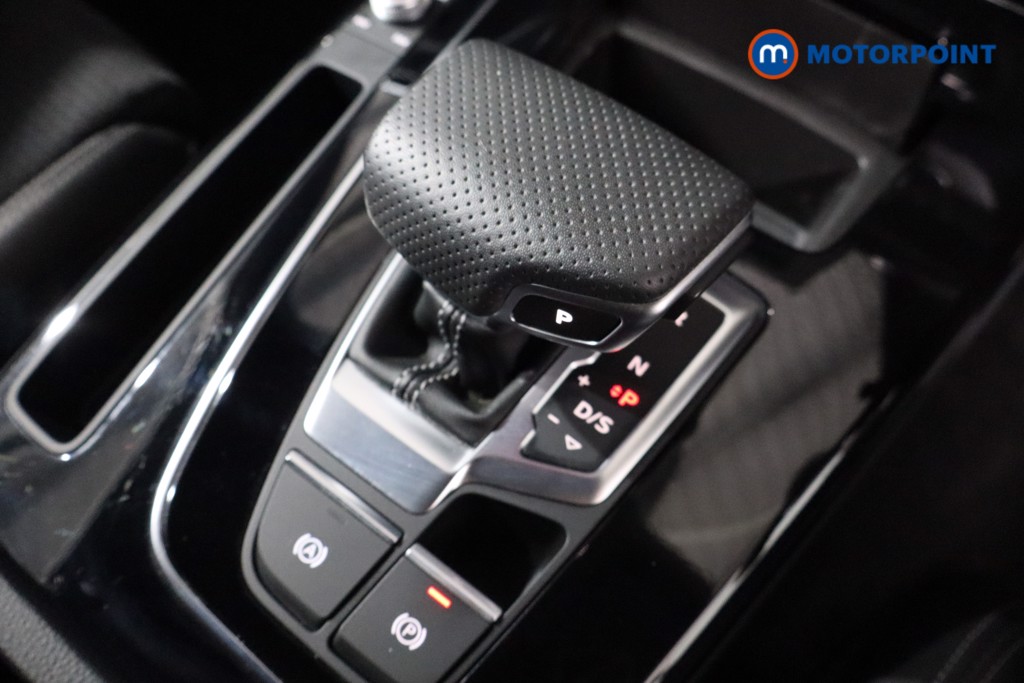 Audi Q5 Black Edition Automatic Petrol SUV - Stock Number (1572345) - 14th supplementary image