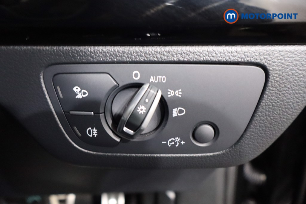 Audi Q5 Black Edition Automatic Petrol SUV - Stock Number (1572345) - 22nd supplementary image