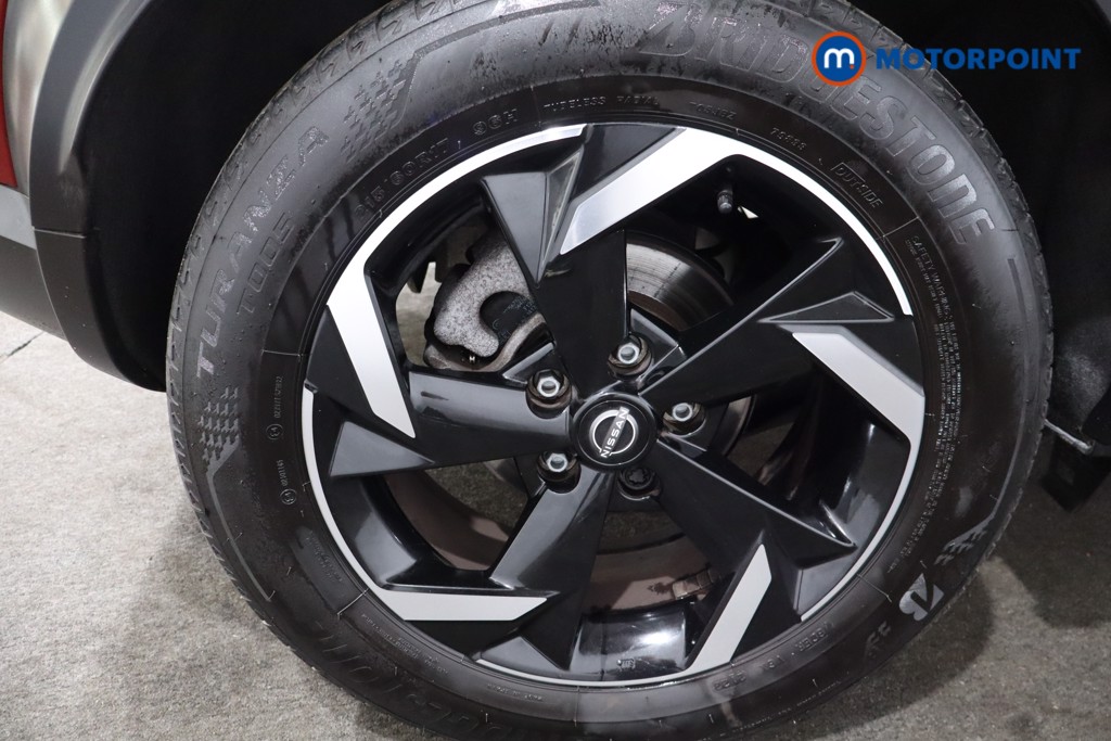 Nissan Juke N-Connecta Automatic Petrol-Electric Hybrid SUV - Stock Number (1572435) - 9th supplementary image