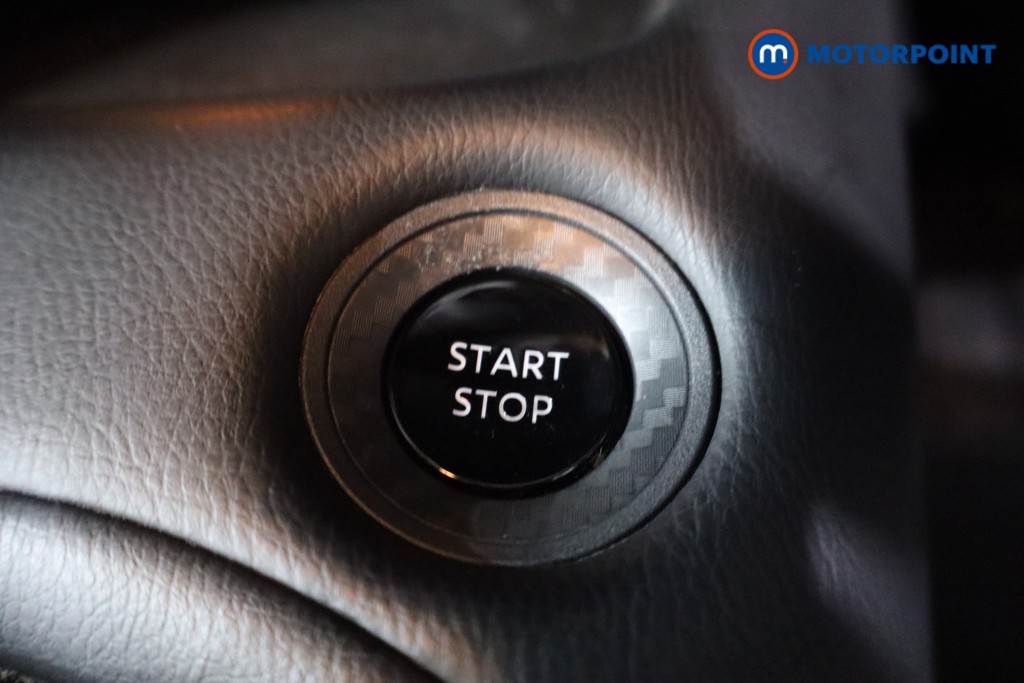 Nissan Juke N-Connecta Automatic Petrol-Electric Hybrid SUV - Stock Number (1572435) - 13th supplementary image