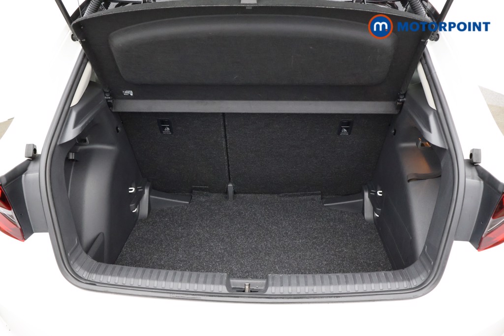 Skoda Fabia Colour Edition Manual Petrol Hatchback - Stock Number (1572590) - 13th supplementary image