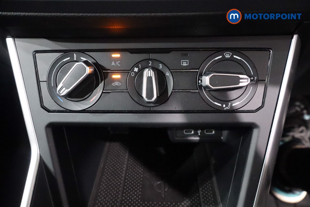 Volkswagen Polo Match Manual Petrol Hatchback - Stock Number (1572611) - 21st supplementary image