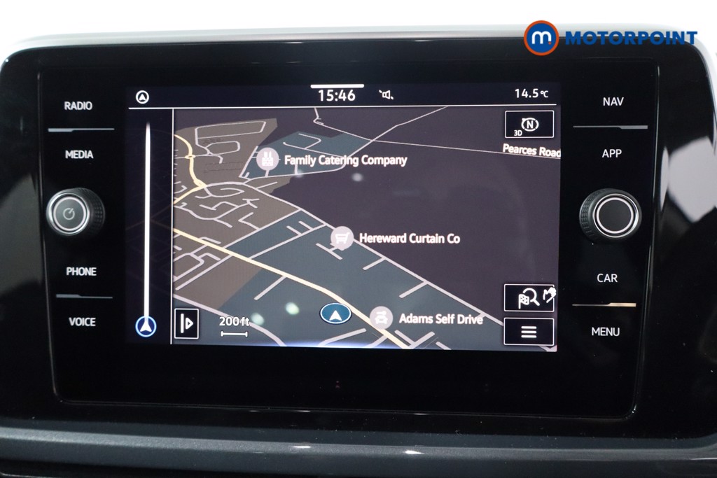 Volkswagen T-Roc Style Manual Petrol SUV - Stock Number (1572682) - 2nd supplementary image