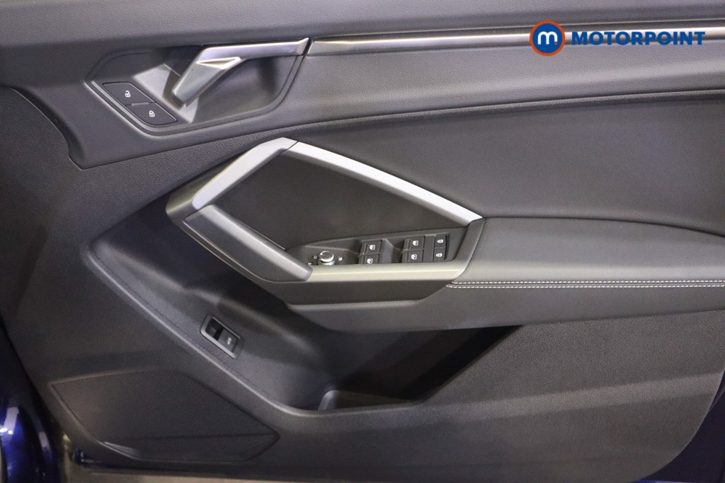 Audi Q3 Black Edition Automatic Petrol SUV - Stock Number (1572689) - 13th supplementary image