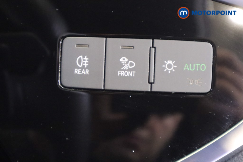 Audi Q3 Black Edition Automatic Petrol SUV - Stock Number (1572689) - 16th supplementary image