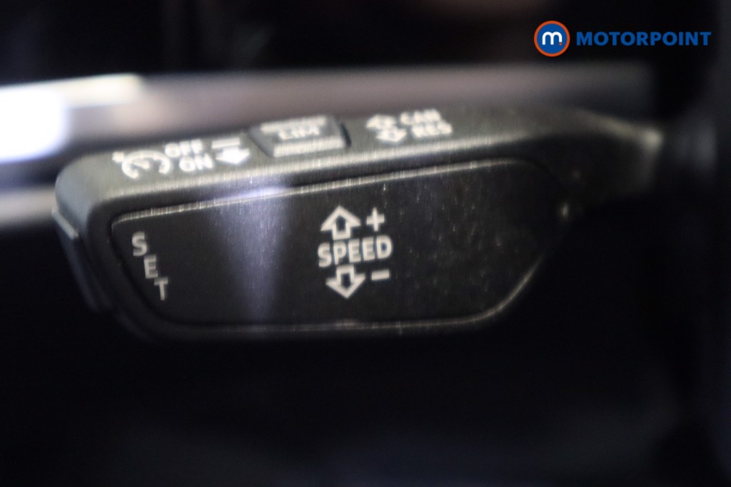Audi Q3 Black Edition Automatic Petrol SUV - Stock Number (1572689) - 19th supplementary image