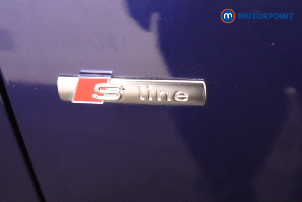 Audi Q3 Black Edition Automatic Petrol SUV - Stock Number (1572689) - 34th supplementary image