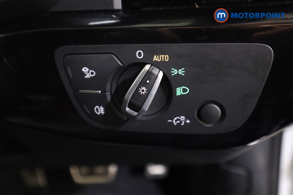Audi A4 Black Edition Automatic Petrol Estate - Stock Number (1572695) - 10th supplementary image