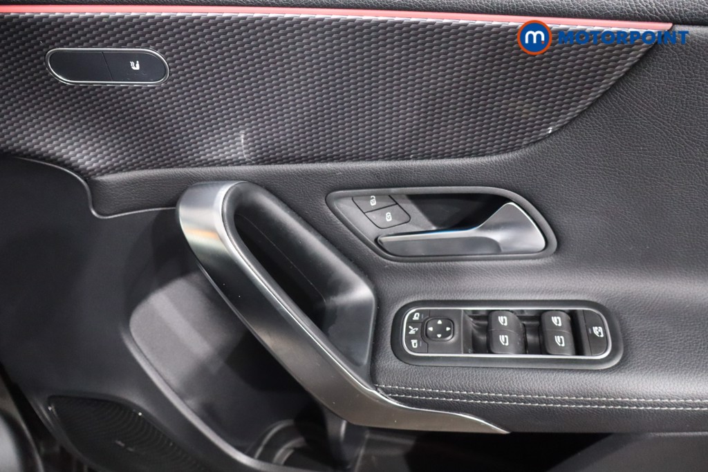 Mercedes-Benz A Class Sport Automatic Diesel Hatchback - Stock Number (1572713) - 24th supplementary image