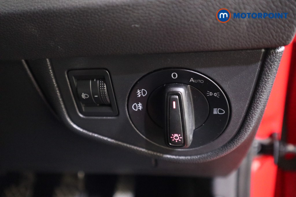 Volkswagen Polo Match Manual Petrol Hatchback - Stock Number (1572730) - 9th supplementary image