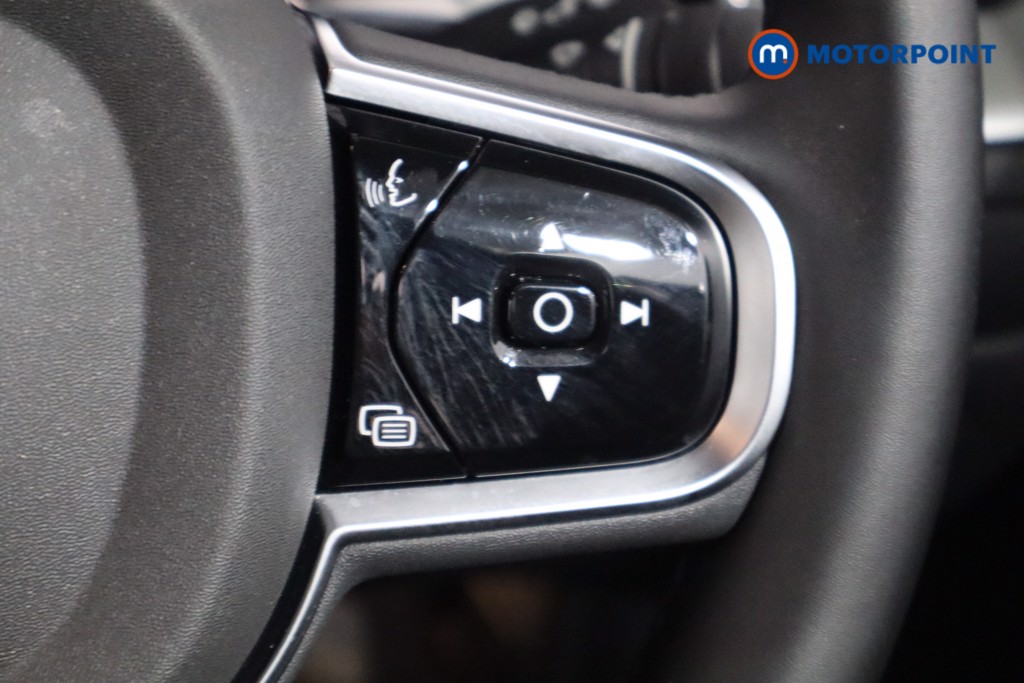 Volvo Xc60 Plus Black Edition Automatic Petrol SUV - Stock Number (1572791) - 8th supplementary image