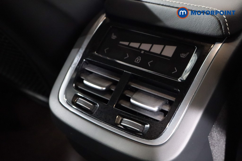 Volvo Xc60 Plus Black Edition Automatic Petrol SUV - Stock Number (1572791) - 28th supplementary image