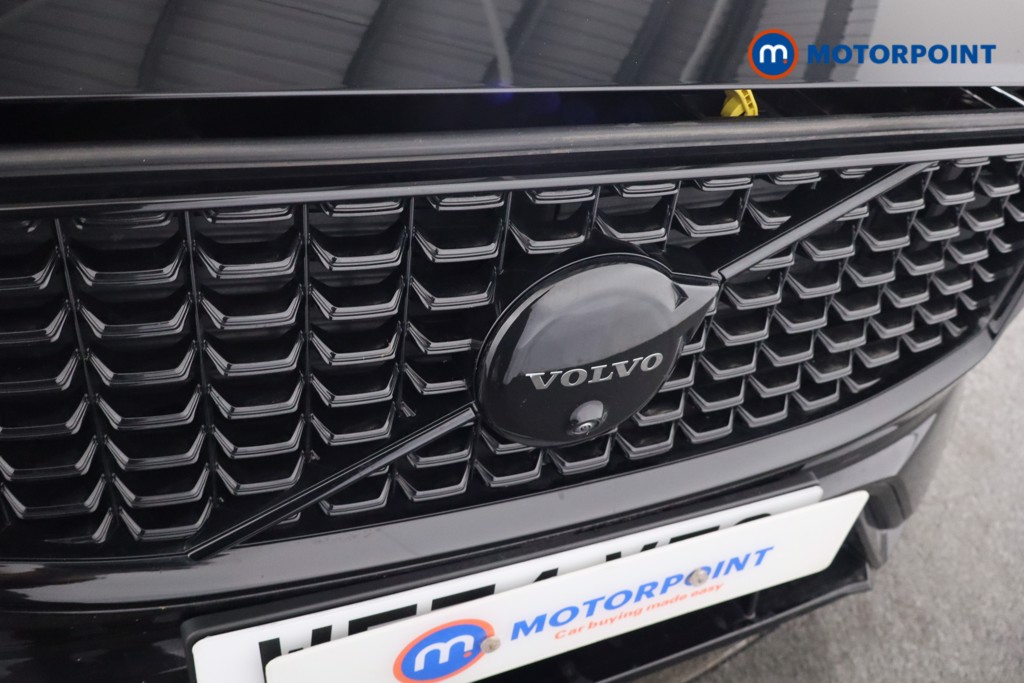 Volvo Xc60 Plus Black Edition Automatic Petrol SUV - Stock Number (1572791) - 33rd supplementary image