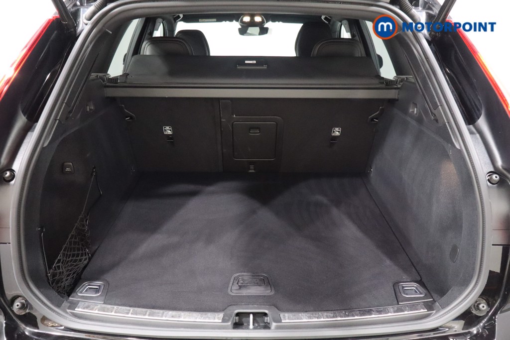 Volvo Xc60 Plus Black Edition Automatic Petrol SUV - Stock Number (1572791) - 42nd supplementary image