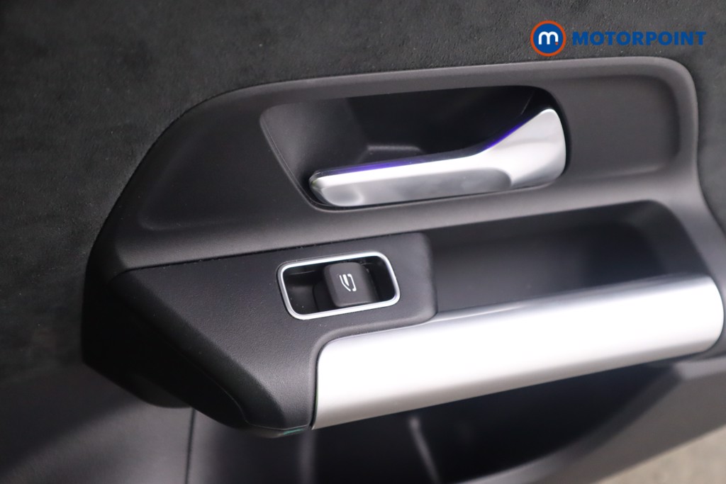 Mercedes-Benz B Class Amg Line Automatic Petrol Hatchback - Stock Number (1572850) - 18th supplementary image