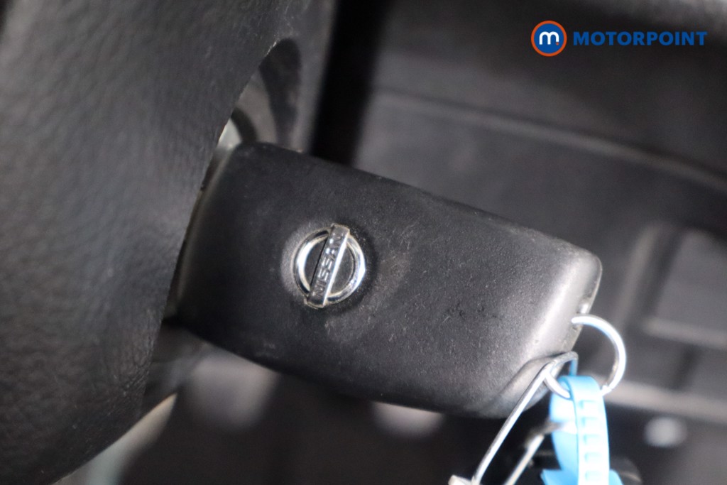 Nissan Qashqai Acenta Premium Manual Petrol SUV - Stock Number (1573094) - 13th supplementary image