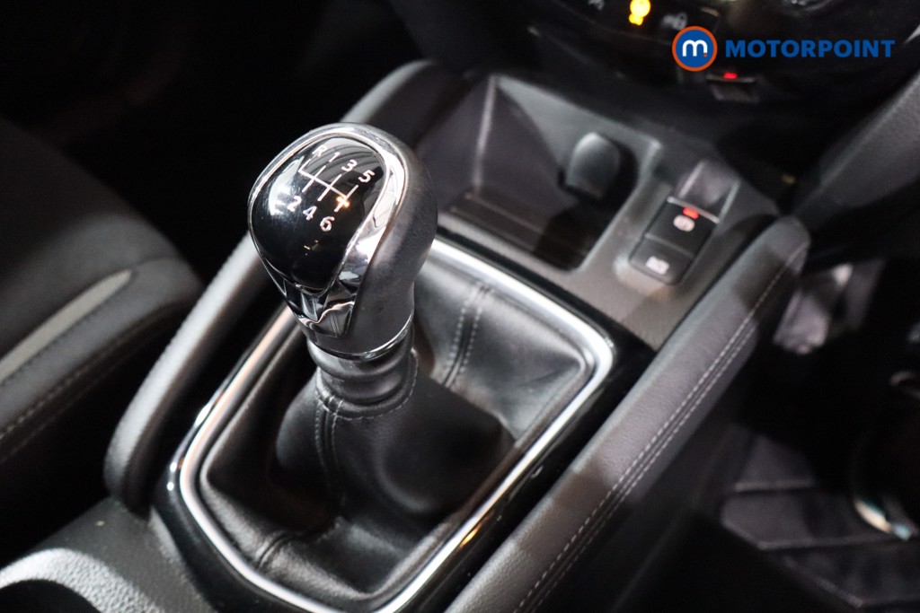 Nissan Qashqai Acenta Premium Manual Petrol SUV - Stock Number (1573094) - 14th supplementary image