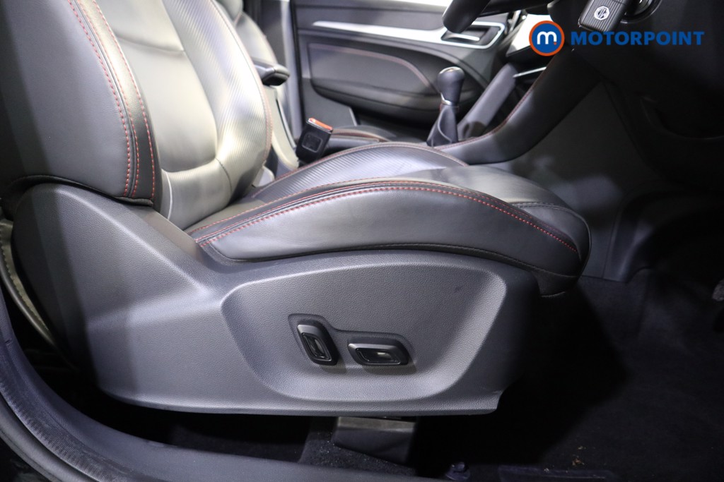 Mg Motor Uk ZS Exclusive Manual Petrol SUV - Stock Number (1573182) - 11th supplementary image