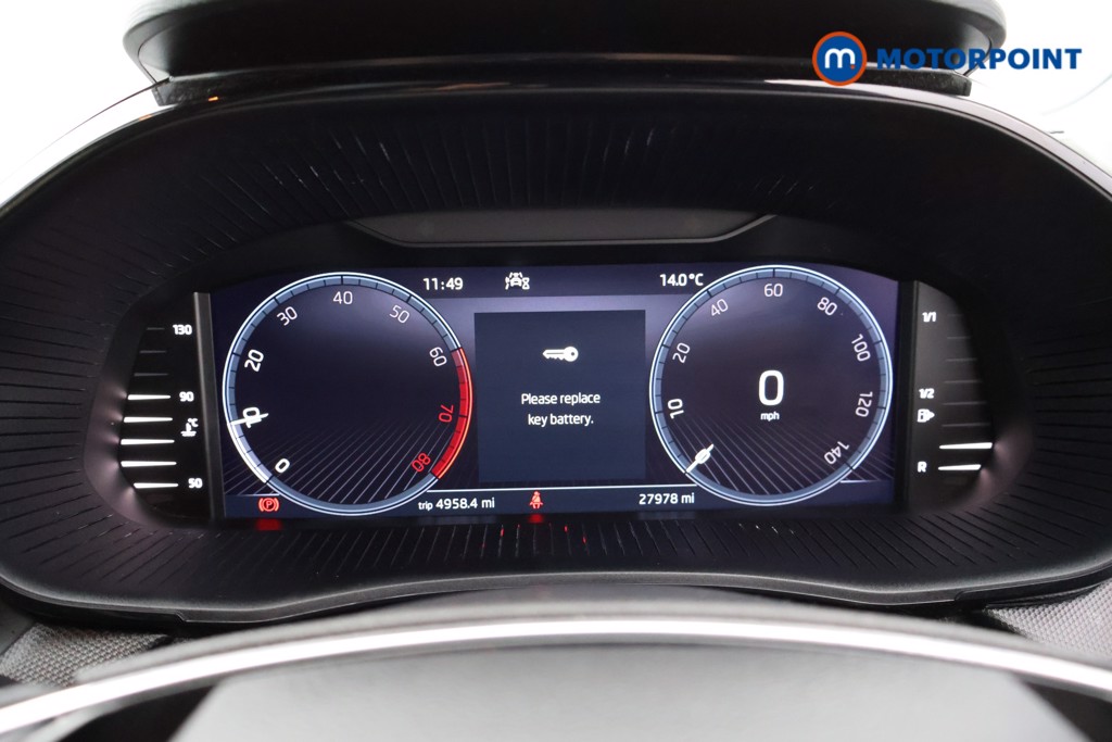 Skoda Fabia Colour Edition Manual Petrol Hatchback - Stock Number (1573190) - 4th supplementary image