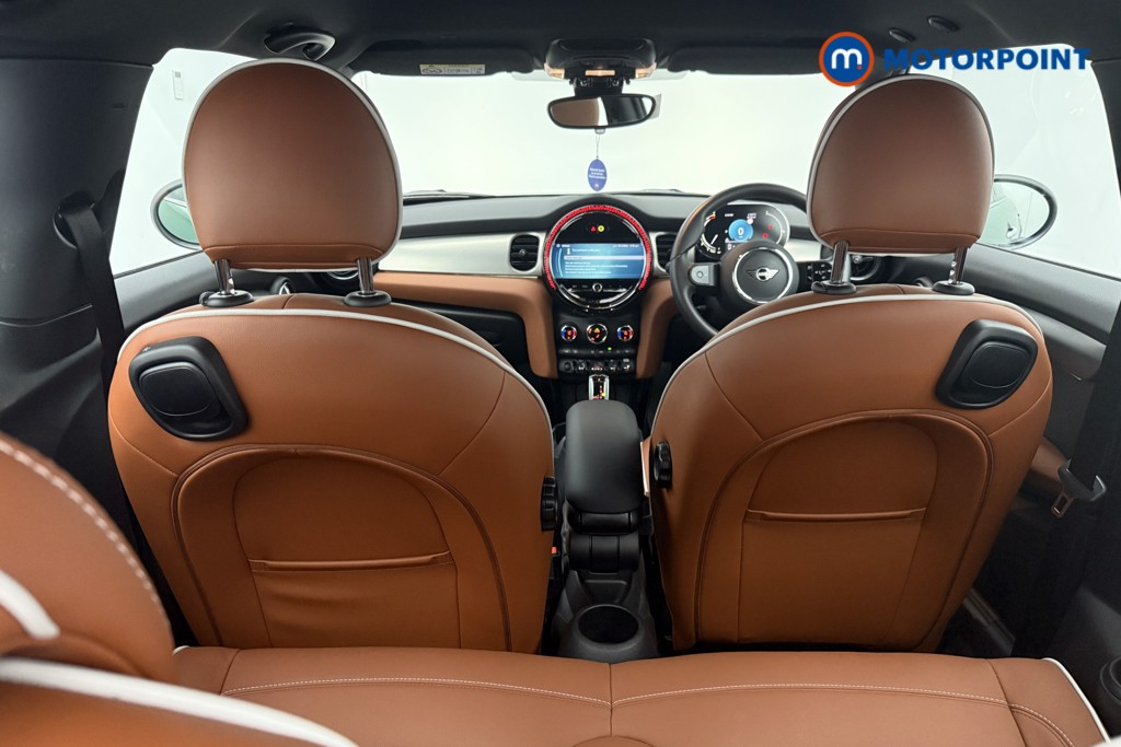 Mini Hatchback Cooper Exclusive Automatic Petrol Hatchback - Stock Number (1573191) - 2nd supplementary image
