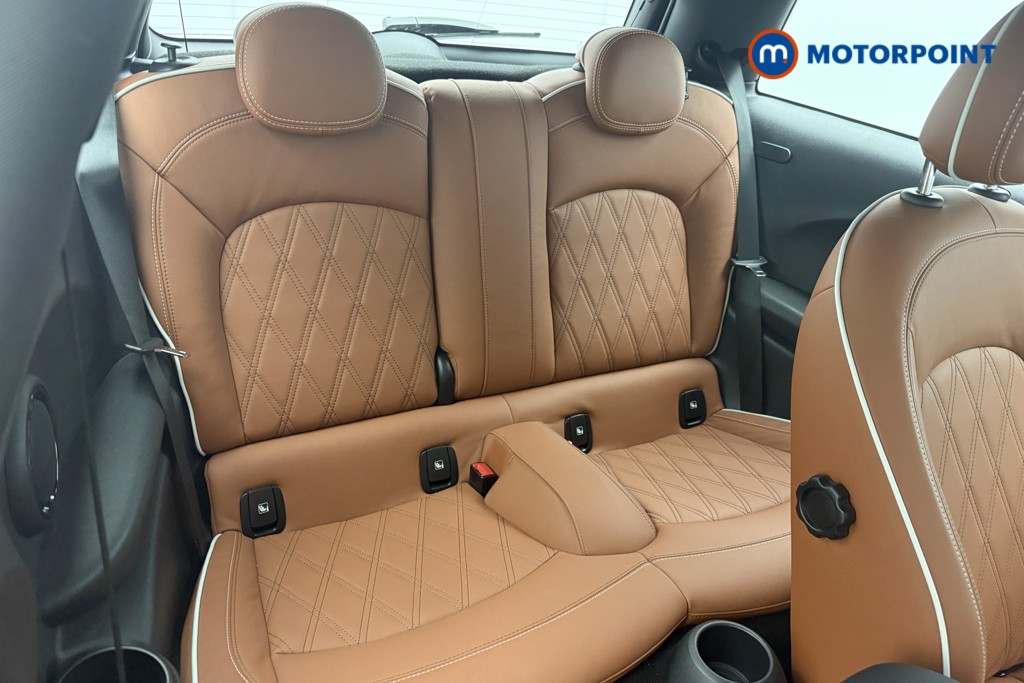 Mini Hatchback Cooper Exclusive Automatic Petrol Hatchback - Stock Number (1573191) - 6th supplementary image