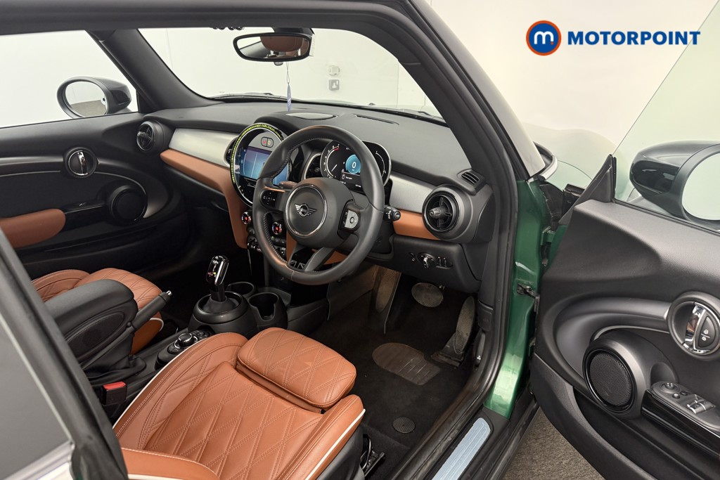 Mini Hatchback Cooper Exclusive Automatic Petrol Hatchback - Stock Number (1573191) - 8th supplementary image