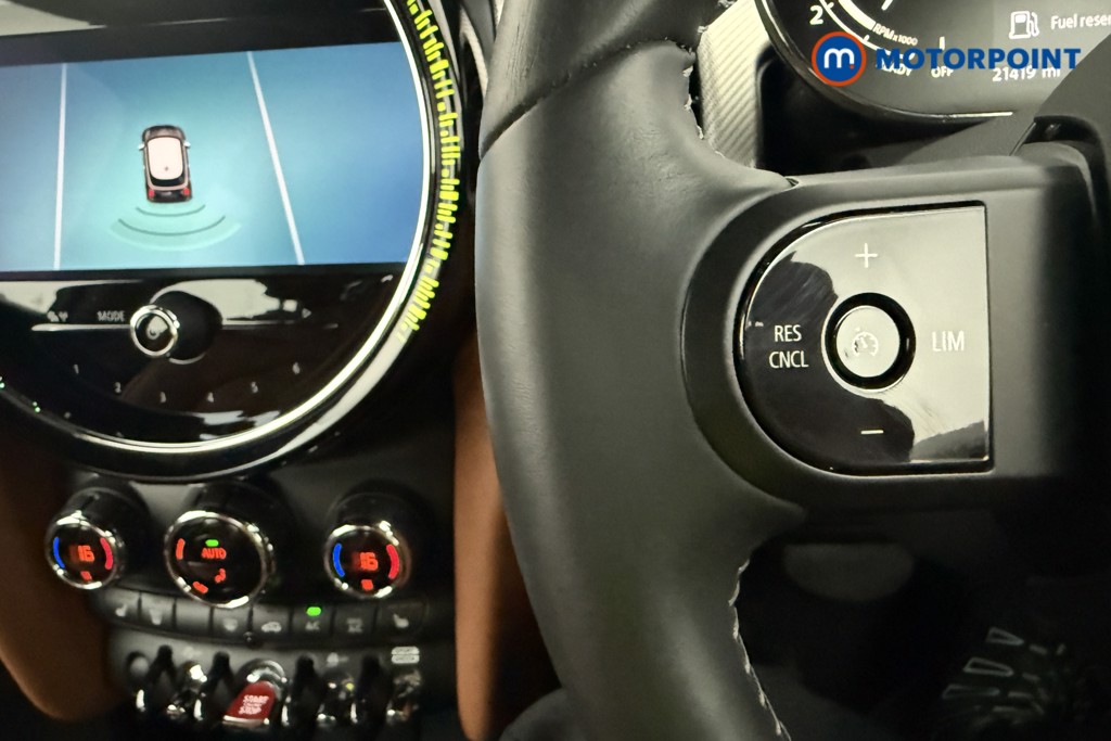 Mini Hatchback Cooper Exclusive Automatic Petrol Hatchback - Stock Number (1573191) - 13th supplementary image