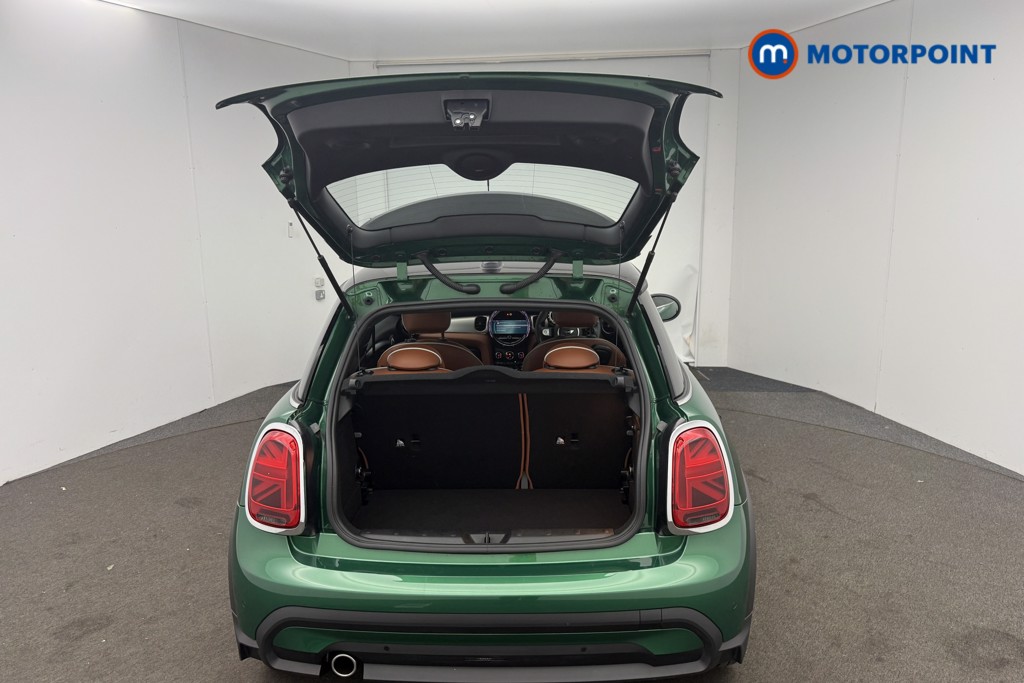 Mini Hatchback Cooper Exclusive Automatic Petrol Hatchback - Stock Number (1573191) - 20th supplementary image