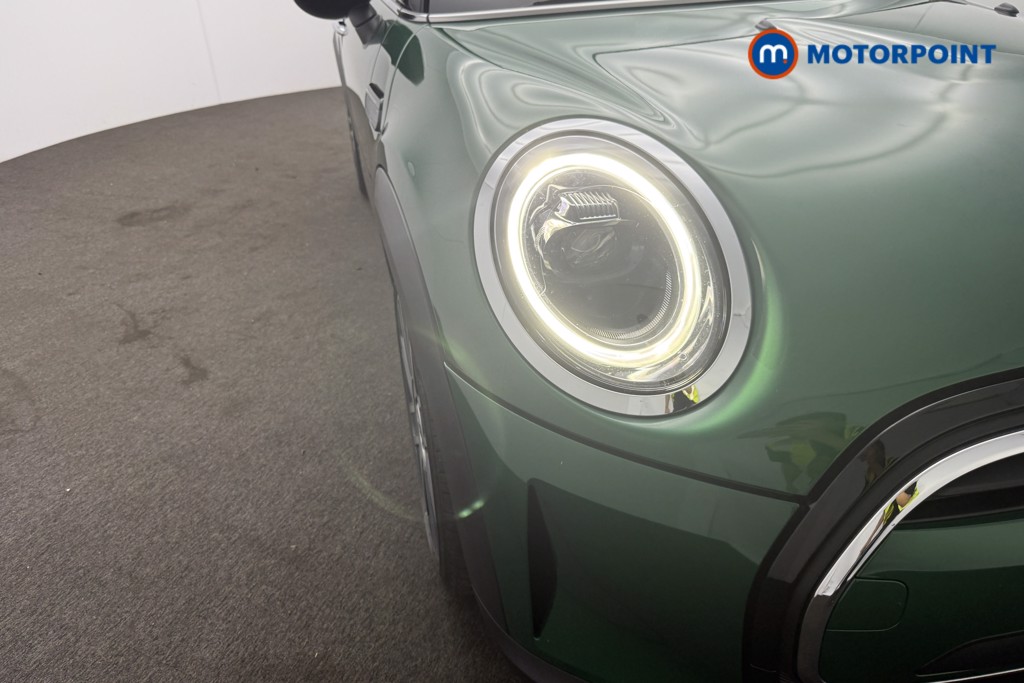 Mini Hatchback Cooper Exclusive Automatic Petrol Hatchback - Stock Number (1573191) - 22nd supplementary image
