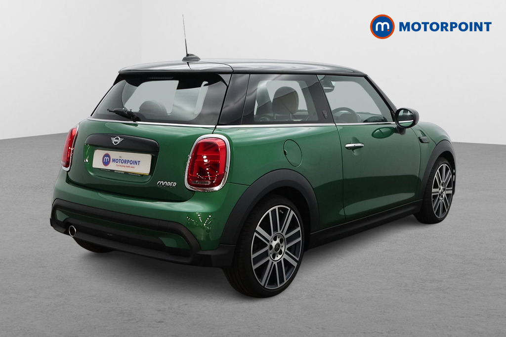 Mini Hatchback Cooper Exclusive Automatic Petrol Hatchback - Stock Number (1573191) - Drivers side rear corner