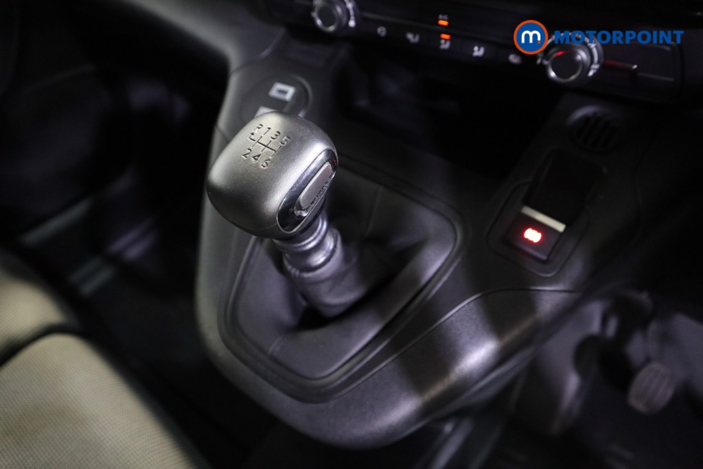 Peugeot Partner Professional Manual Diesel Panel Van - Stock Number (1573197) - 8th supplementary image