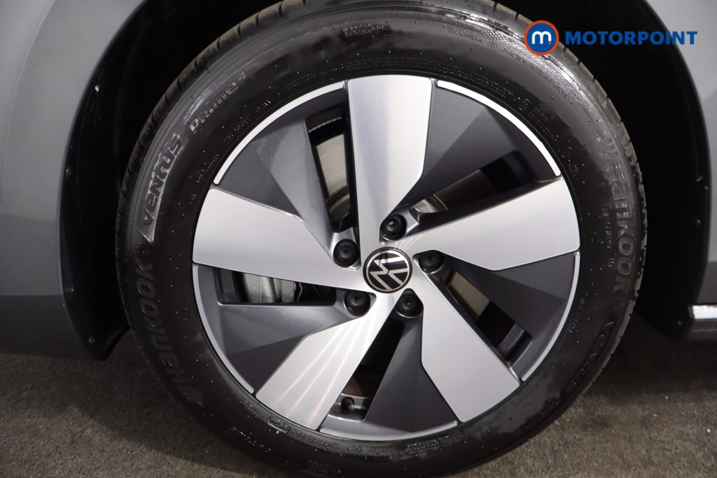 Volkswagen Passat Life Automatic Petrol Plug-In Hybrid Estate - Stock Number (1573301) - 11th supplementary image