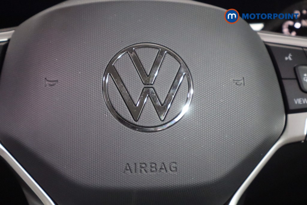 Volkswagen Passat Life Automatic Petrol Plug-In Hybrid Estate - Stock Number (1573301) - 15th supplementary image
