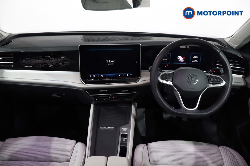Volkswagen Passat Life Automatic Petrol Plug-In Hybrid Estate - Stock Number (1573301) - 1st supplementary image