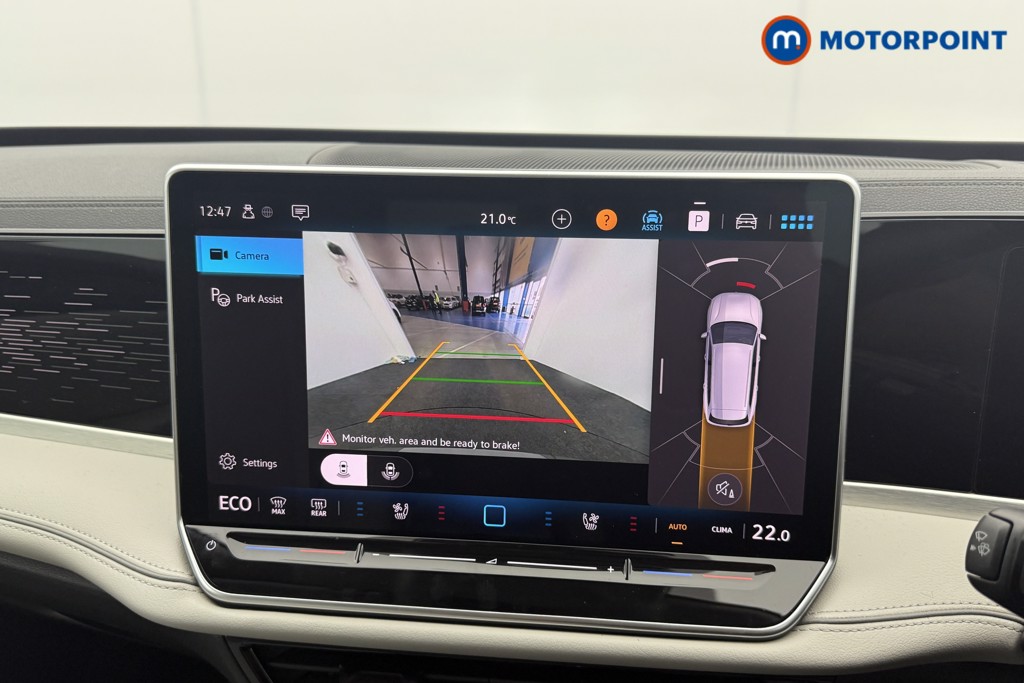 Volkswagen Passat Life Automatic Petrol Plug-In Hybrid Estate - Stock Number (1573309) - 8th supplementary image