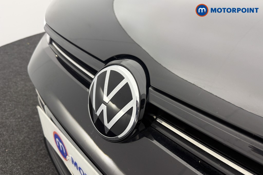 Volkswagen Passat Life Automatic Petrol Plug-In Hybrid Estate - Stock Number (1573309) - 16th supplementary image