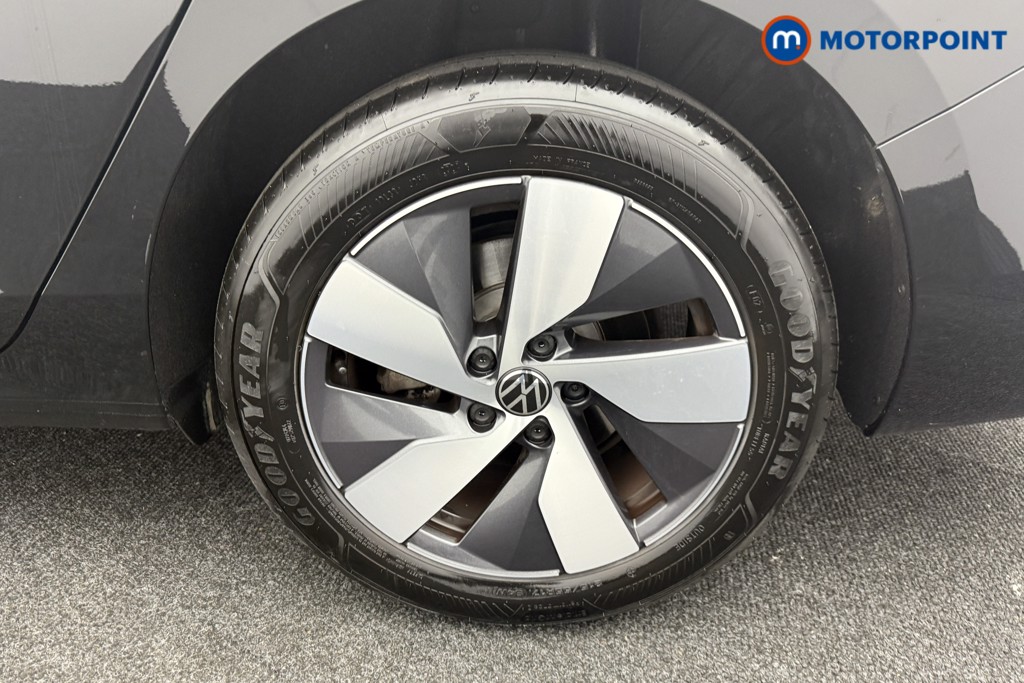 Volkswagen Passat Life Automatic Petrol Plug-In Hybrid Estate - Stock Number (1573309) - 27th supplementary image