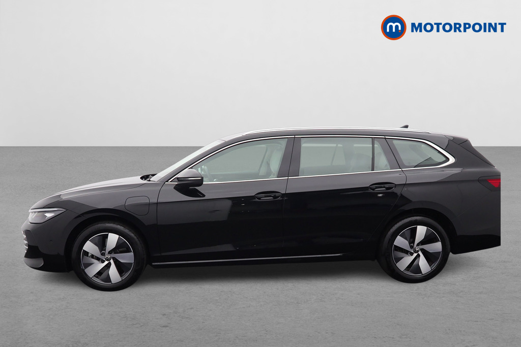 Volkswagen Passat Life Automatic Petrol Plug-In Hybrid Estate - Stock Number (1573309) - Passenger side