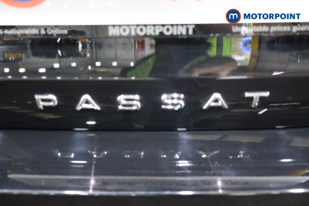 Volkswagen Passat Life Automatic Petrol Plug-In Hybrid Estate - Stock Number (1573318) - 37th supplementary image